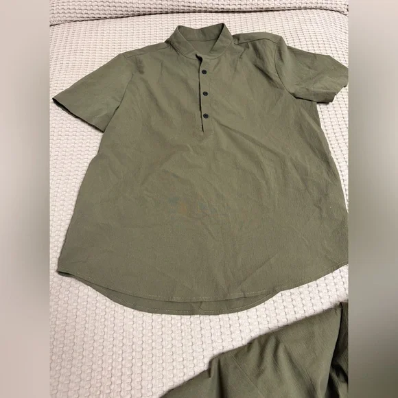SHEIN Khaki Apparel Men size M - Picture 2 of 4